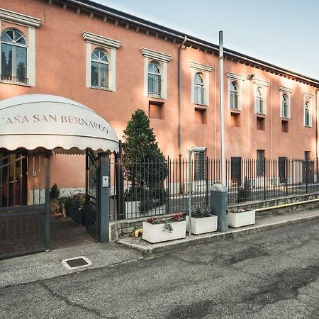Hotel San Bernardo Рим Экстерьер фото