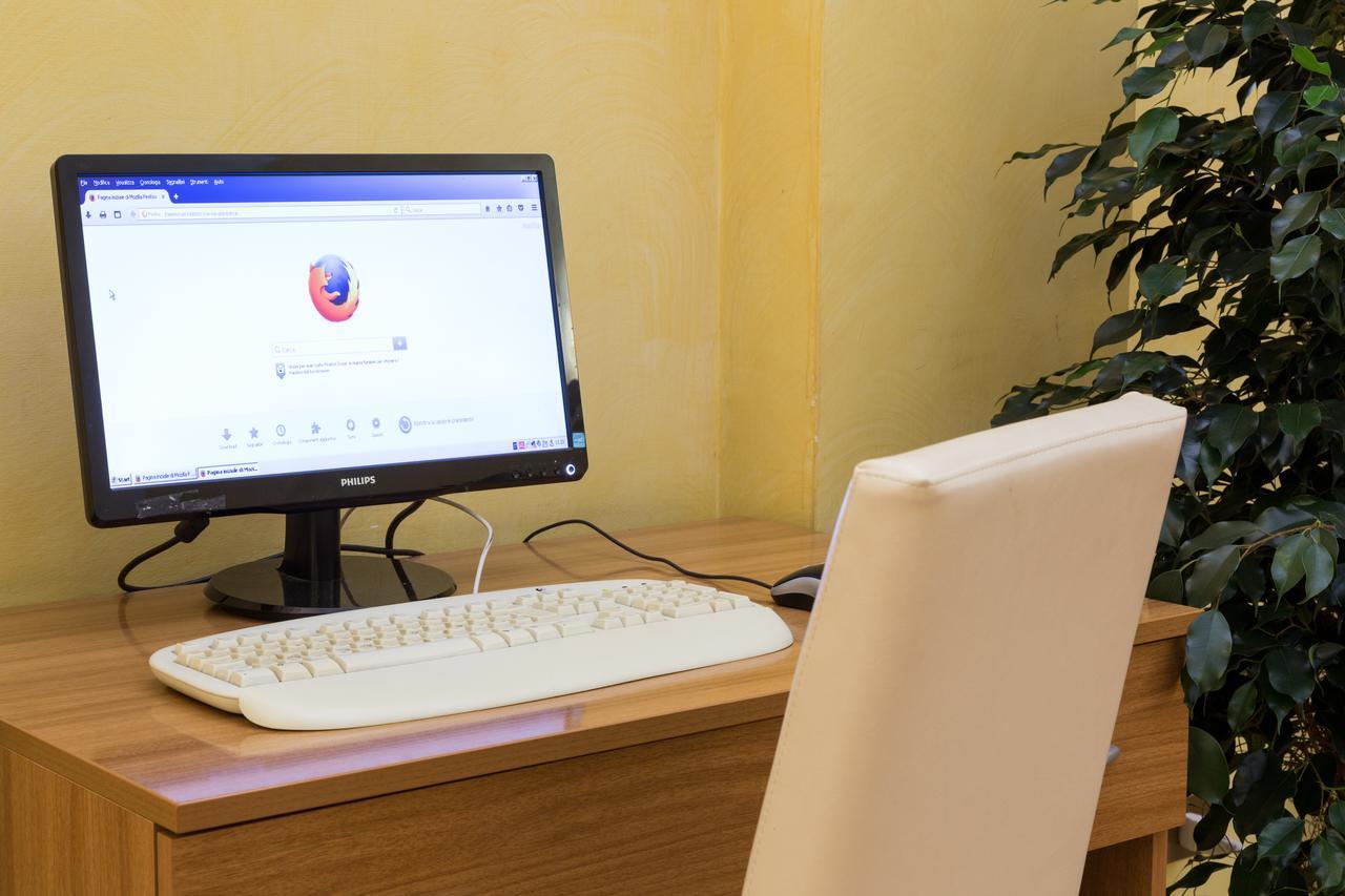Hotel San Bernardo Рим Экстерьер фото