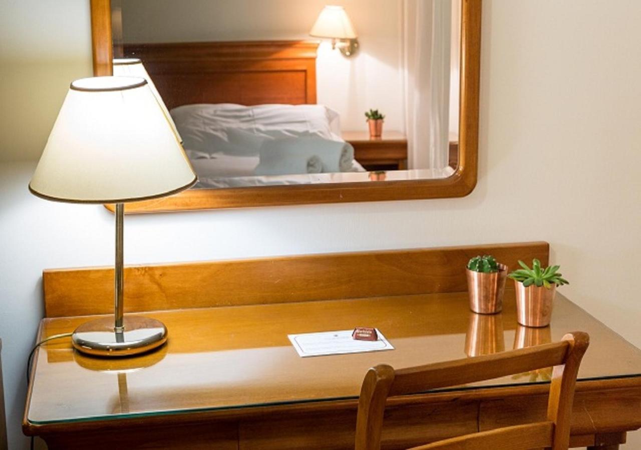 Hotel San Bernardo Рим Экстерьер фото